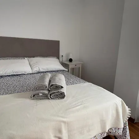 Amanecer Apartment Combarro